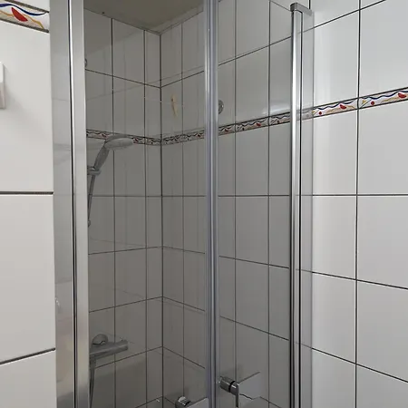 52g393 Hébergement de vacances *